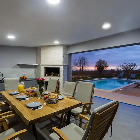 Harmony Porec Holiday home *