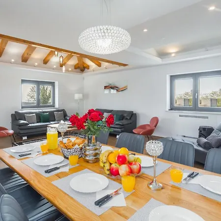 Harmony Porec Holiday home Mofardini